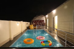 Infinite Luxuria, Vikarabad