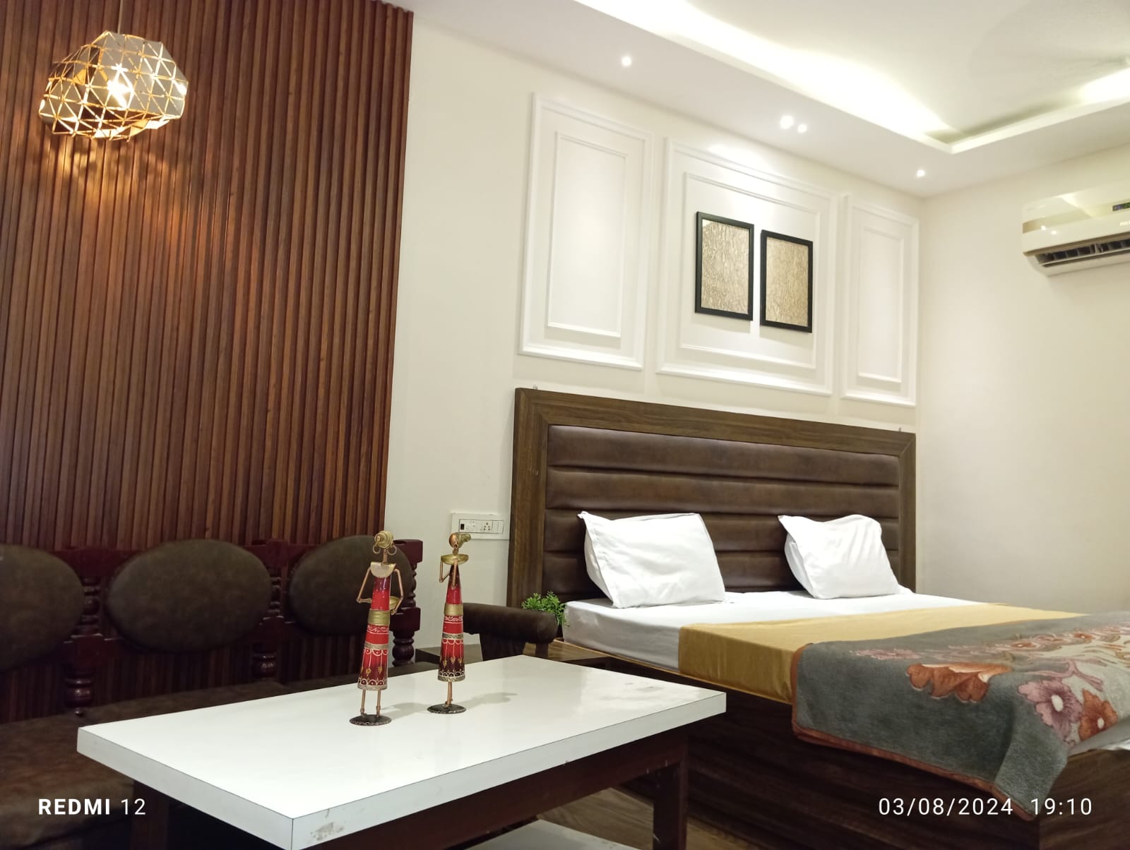 CHAWLA HOTEL  - Tap to explore photos
