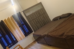 KUSUM PALACE (HOMESTAYS), Varanasi