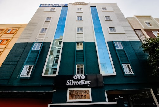 Super Hotel O GACHIBOWLI BESIDE DLF