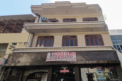 Hotel O Ganesh Yatri Niwas, Haridwar