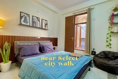1BHK near saket metro Select City Walk Max, Delhi