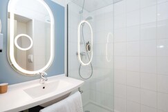 ibis Reims Tinqueux, Marne