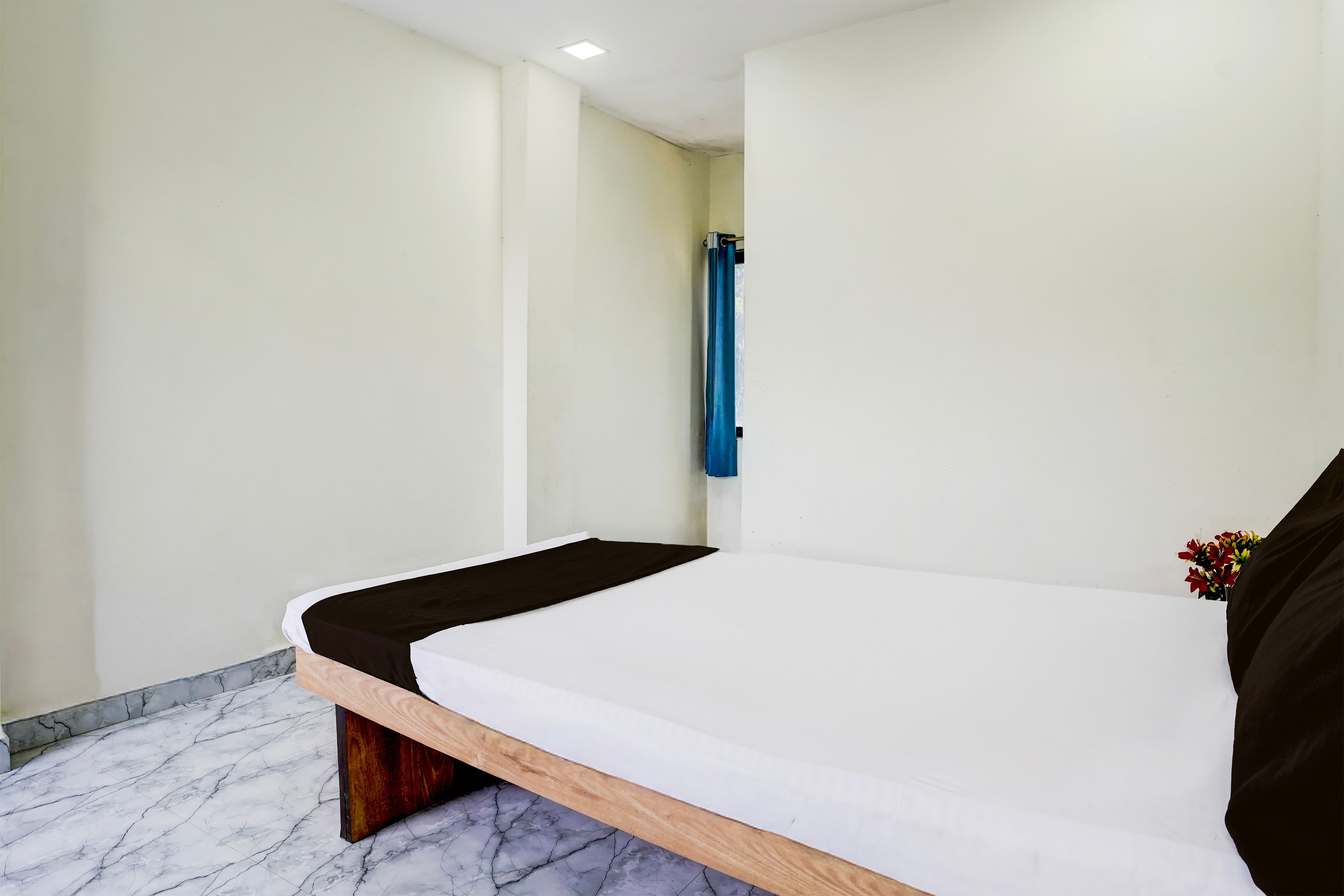 SPOT ON Savali Guest House 4