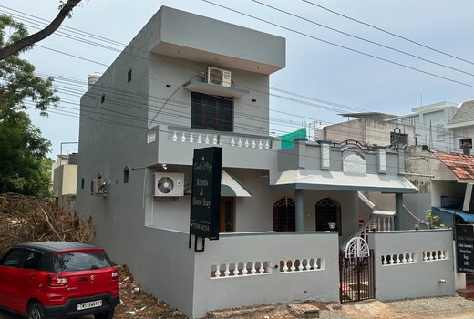 paradise Quiet Stay-3BHK