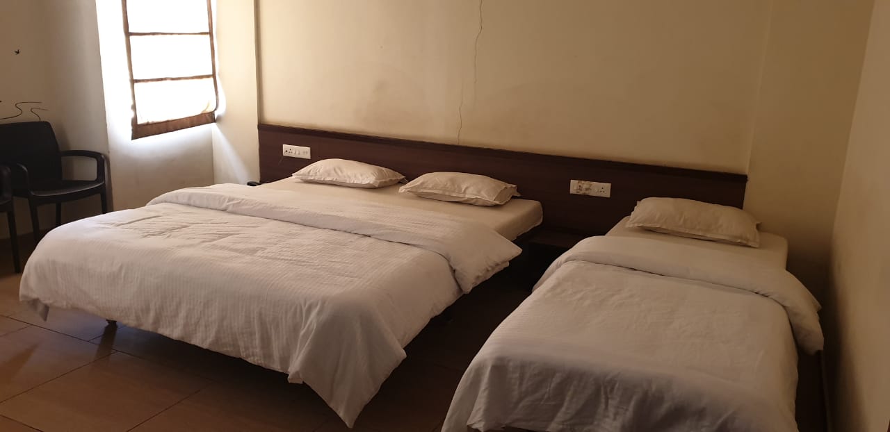 Hotel Prarthana Executive - Tap to explore photos