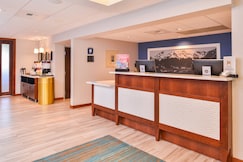 Hampton Inn Seattle/Airport, Seattle