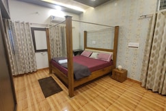 Premium 1BHK Private Suite | 2 ACs | Full Kitchen, Datia