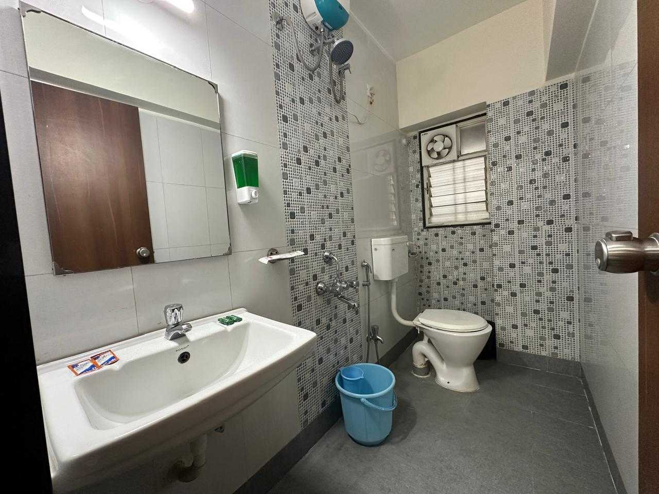 POP 83543K Hotel Sai Executive,mahabaleshwar - Tap to explore photos