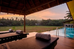 Cozy Poolside Retreat with Farm Views near Beach, Goa