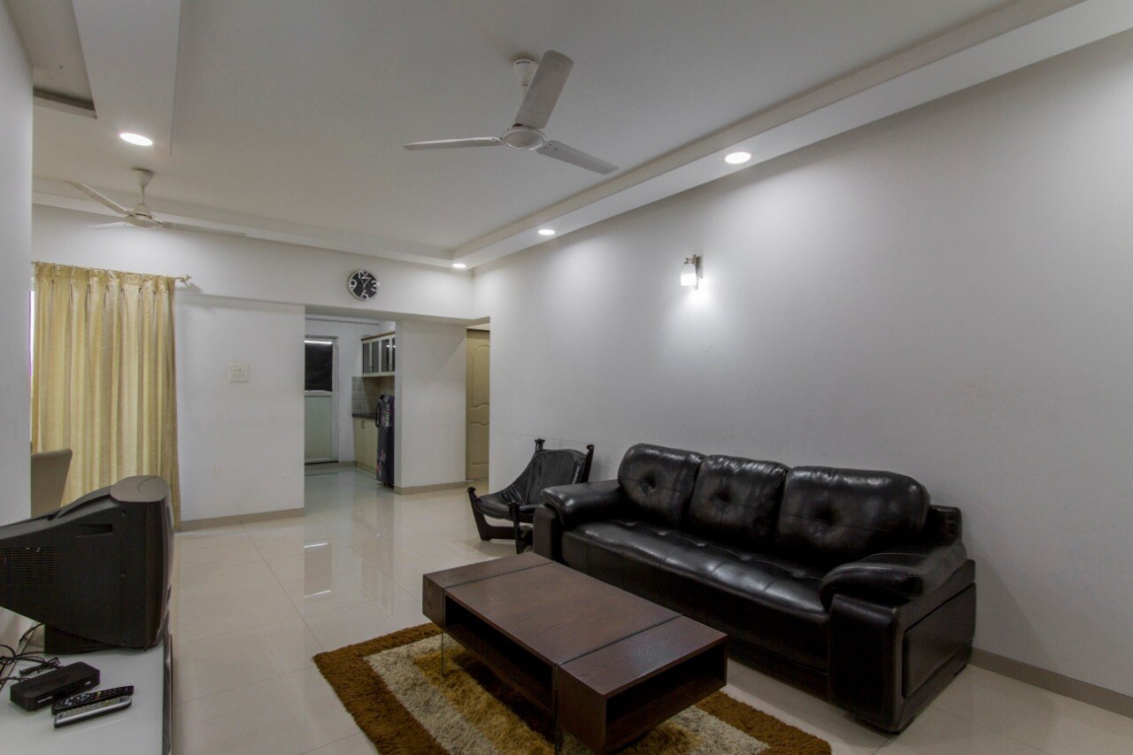 2bhk Furnished Flat In Ghorpadi B T Kawade Road Pune