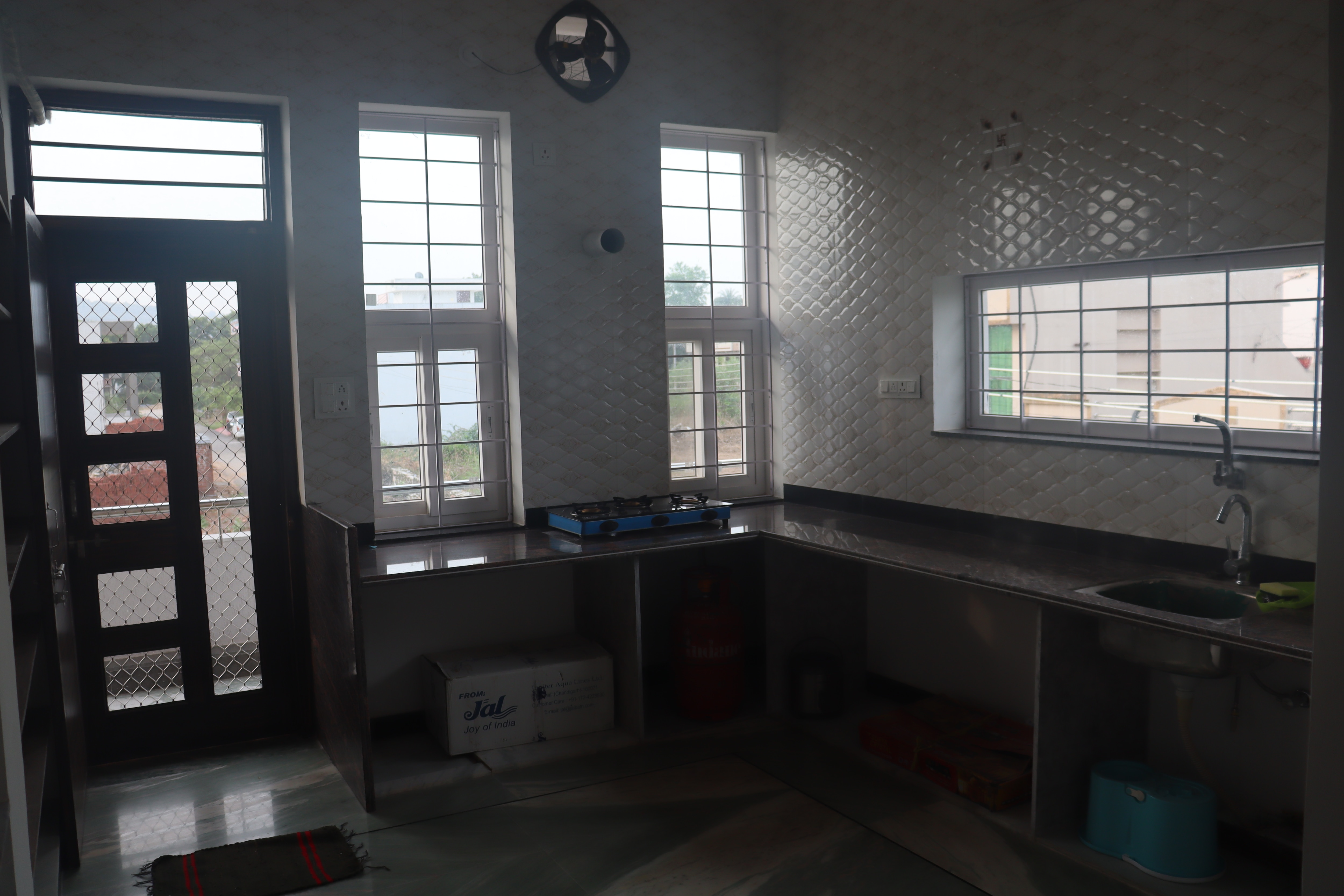Sukh Sagar Homestay 2bhk diamond flat - Tap to explore photos