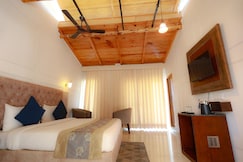 Hushvan Resorts, Pauri