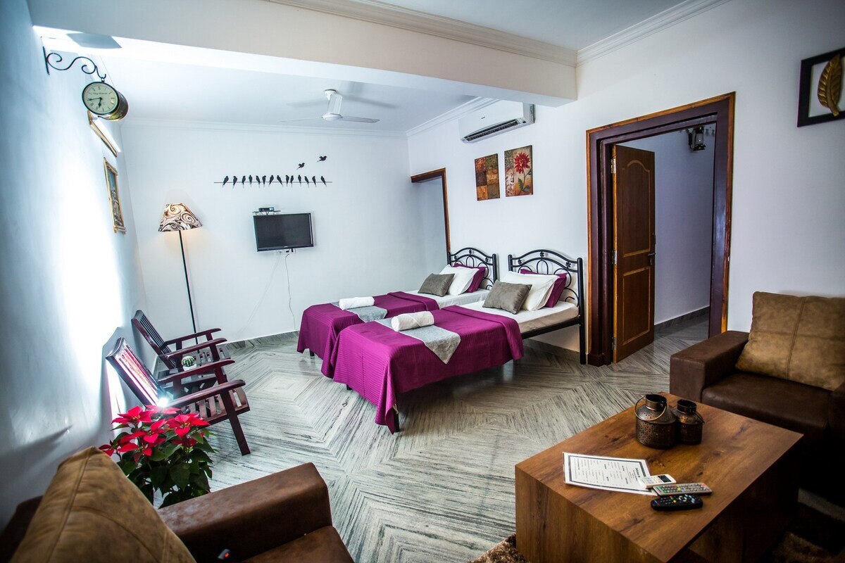 Exquisite Penthouse close to North Goa beaches - Tap to explore photos