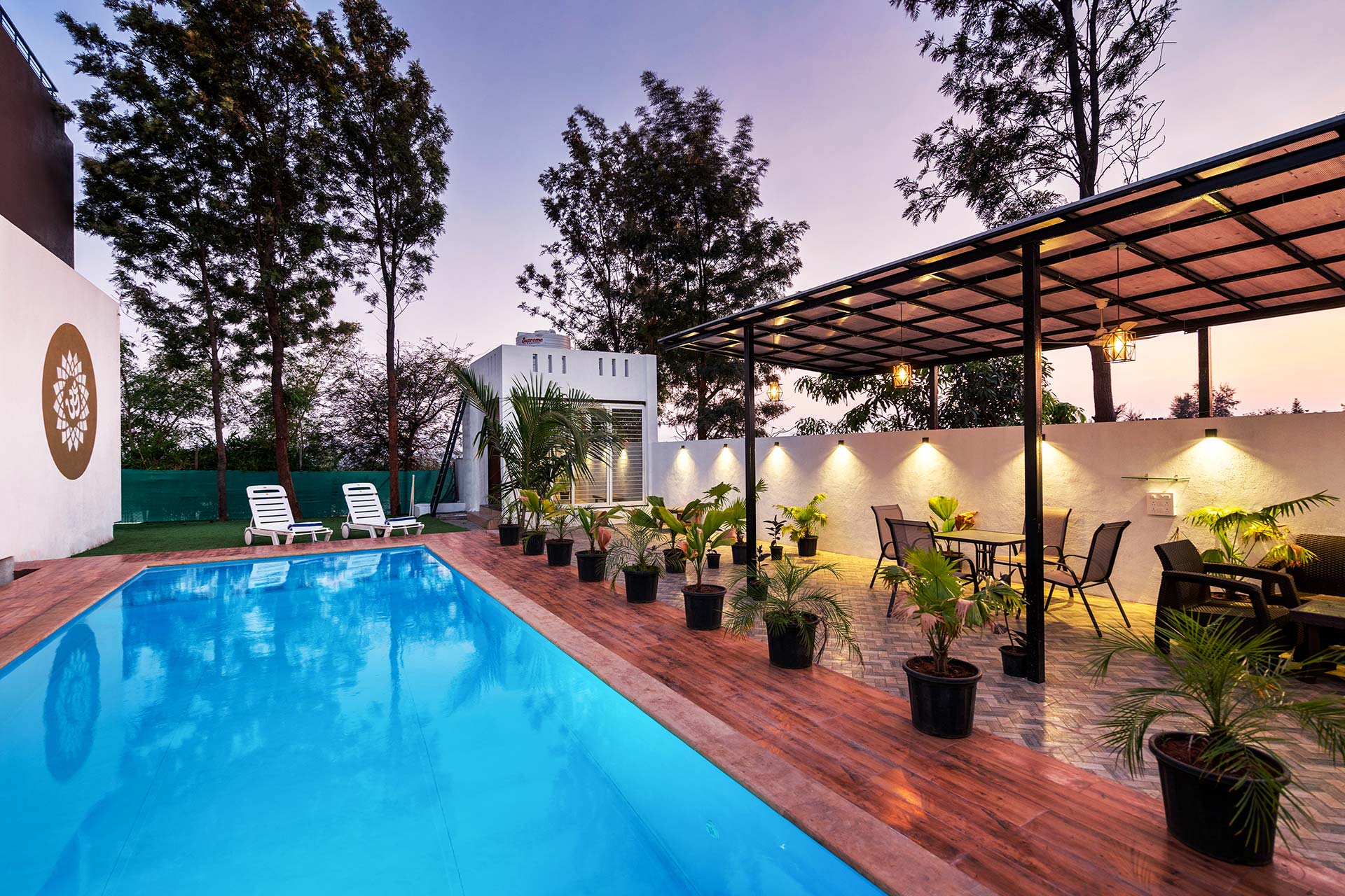 StayVista at Vinho Sunsets 1