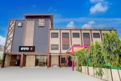 Hotel O Palm Bliss Hotels & Resorts, Kanpur