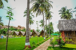 Tamarind Tree Way Side Amenities Hampi, Gangavathi