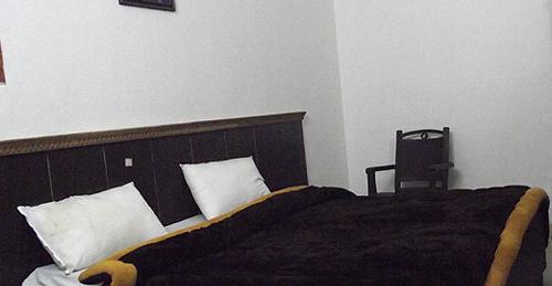 Hotel Richi Rich - Tap to explore photos