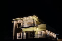 Bro Code Lets Stay Homely, Marayoor