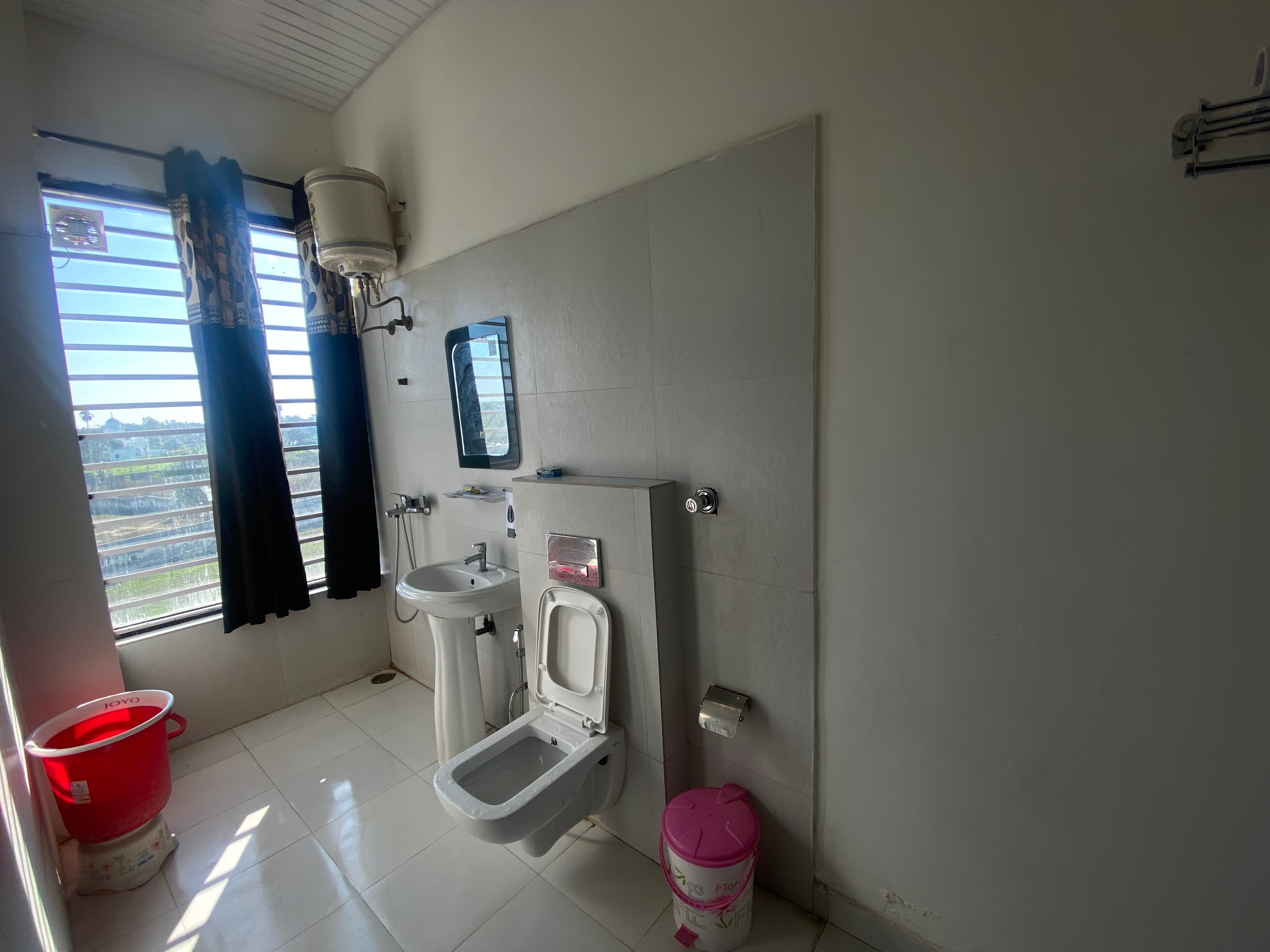 Hotel Classic Sangrur - Tap to explore photos