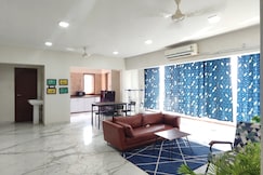 Stavy Stay(Happy home Society, Vile Parle), Mumbai