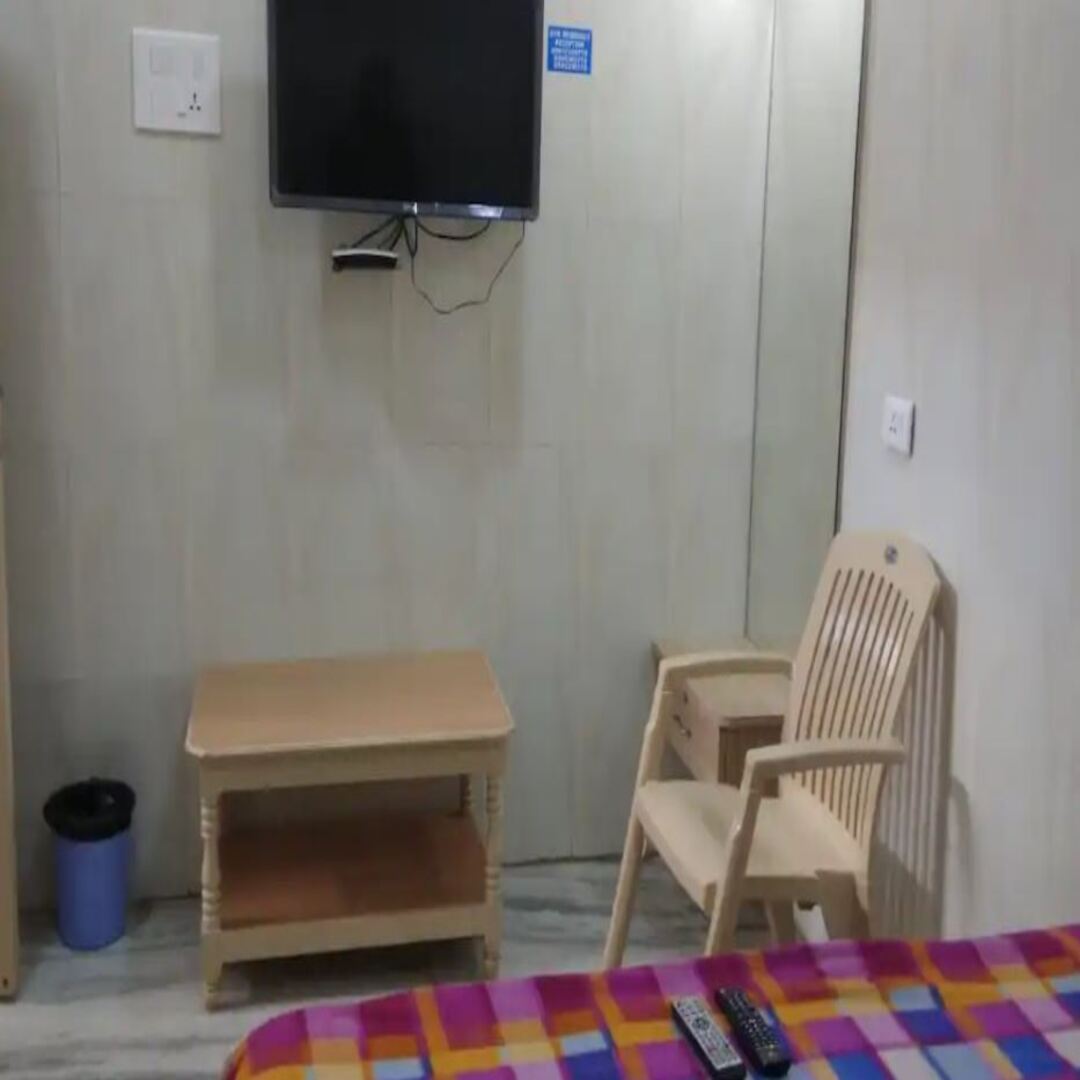 i-ROOMZ GVK Residency - Tap to explore photos
