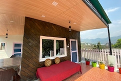 Olive Greens Mountain View Suite, Dehradun