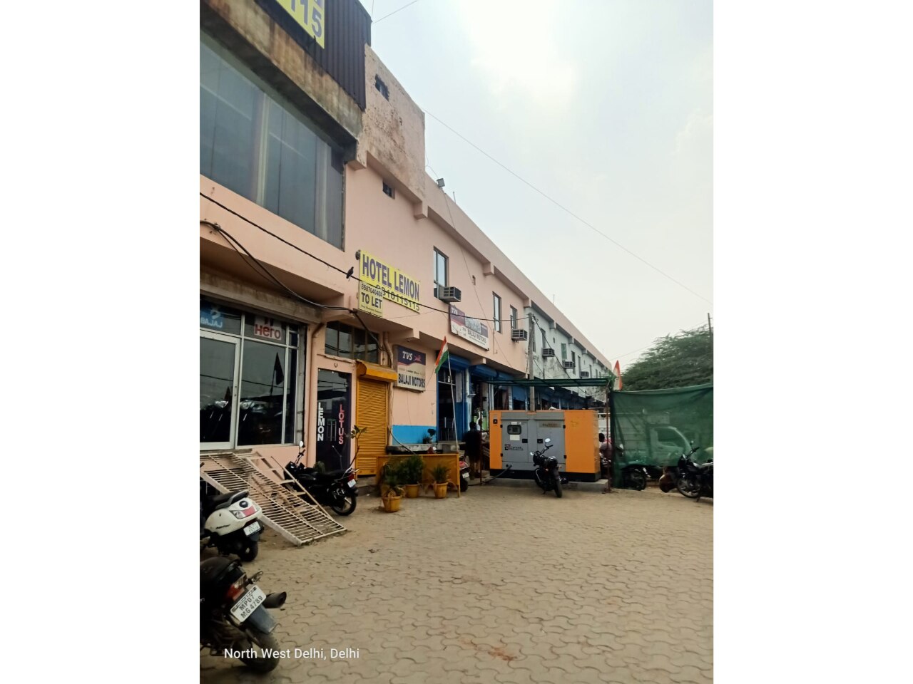 LOTUS GUEST HOUSE DELHI - Tap to explore photos