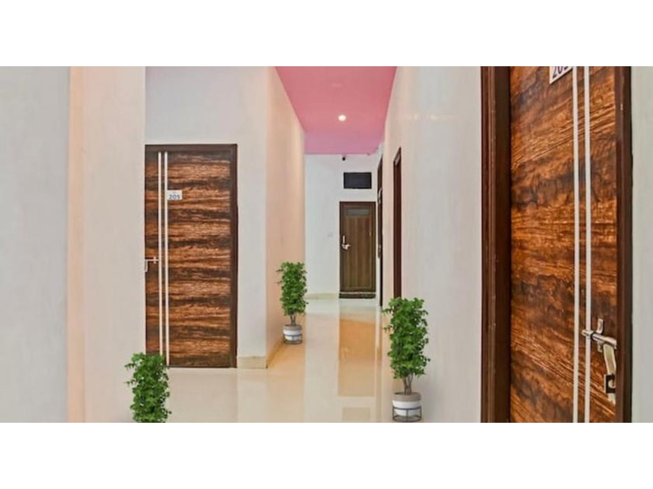 Hotel Sanwariya Residency - Tap to explore photos