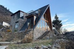 Forest View Cabin at Vaadi near Auli Joshimath, Joshimath