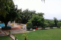 La Shimmer Resort, Mumbai