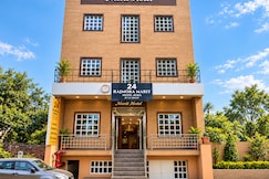 Rajmora Marit Hotel Agra, Agra