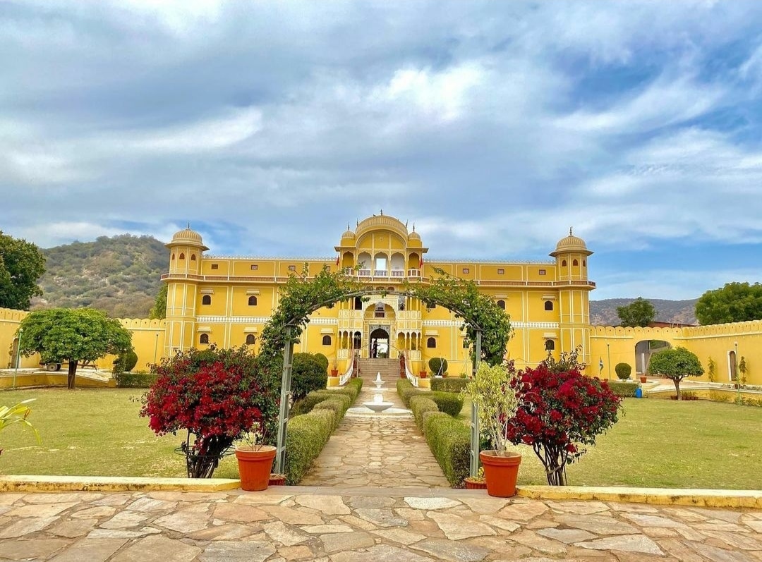 Maharaja Palace Samode - Tap to explore photos