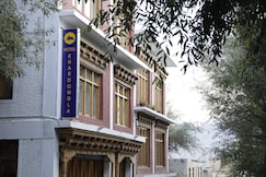 Hotel Khardongla, Leh