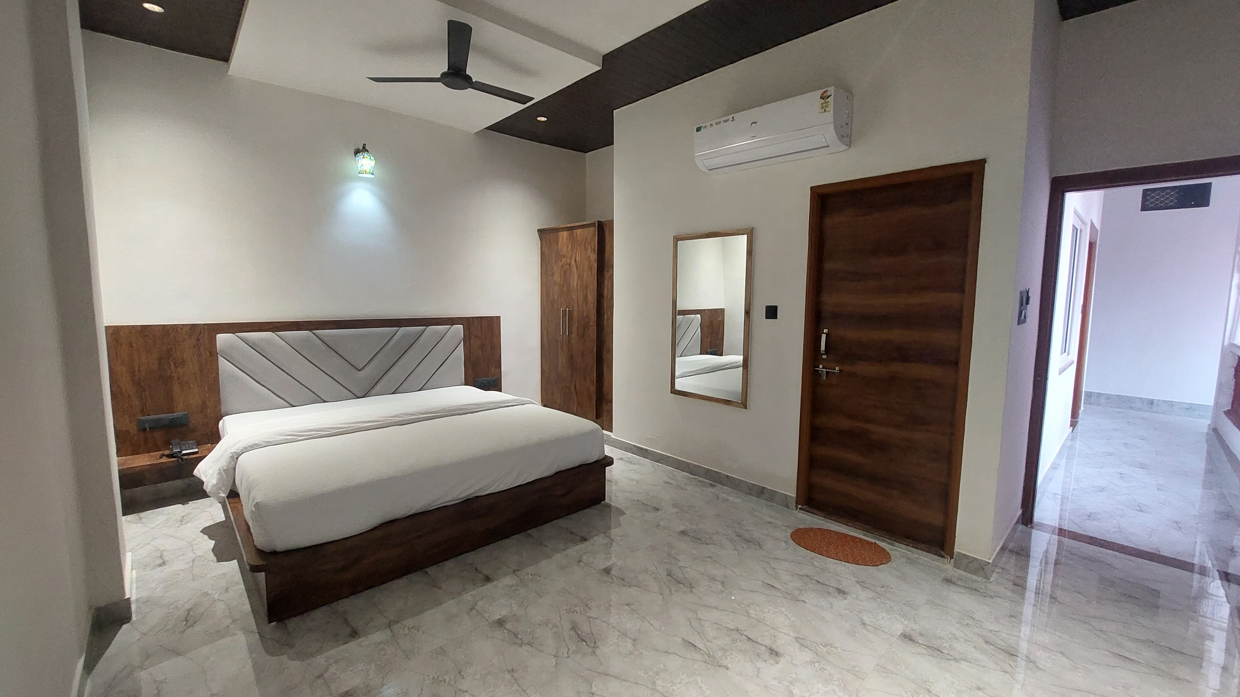 New Jadam Haveli - Tap to explore photos