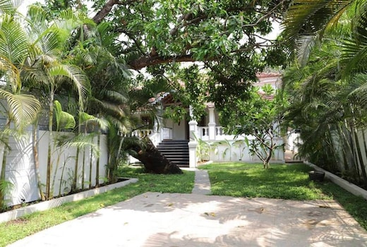 Cozy and Spacious 2 BHK Apt with Pool in Anjuna