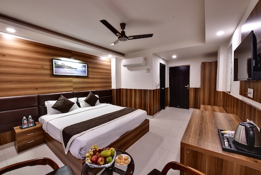 RNB Select Hotel Walk In by 1589 Lucknow