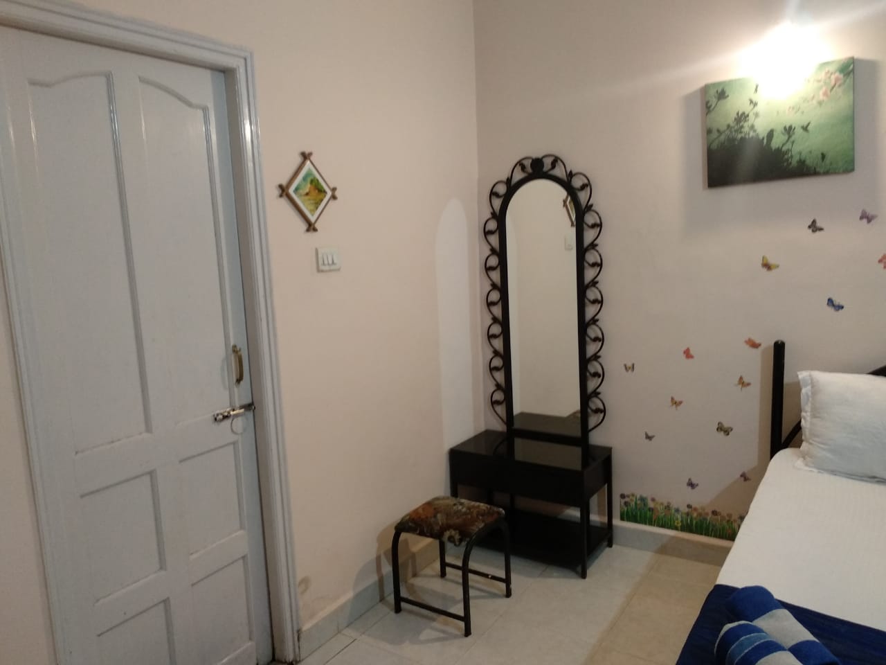 Saldanha Apartments in Calangute - Tap to explore photos