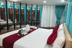 Hotel deccan grand, Hyderabad