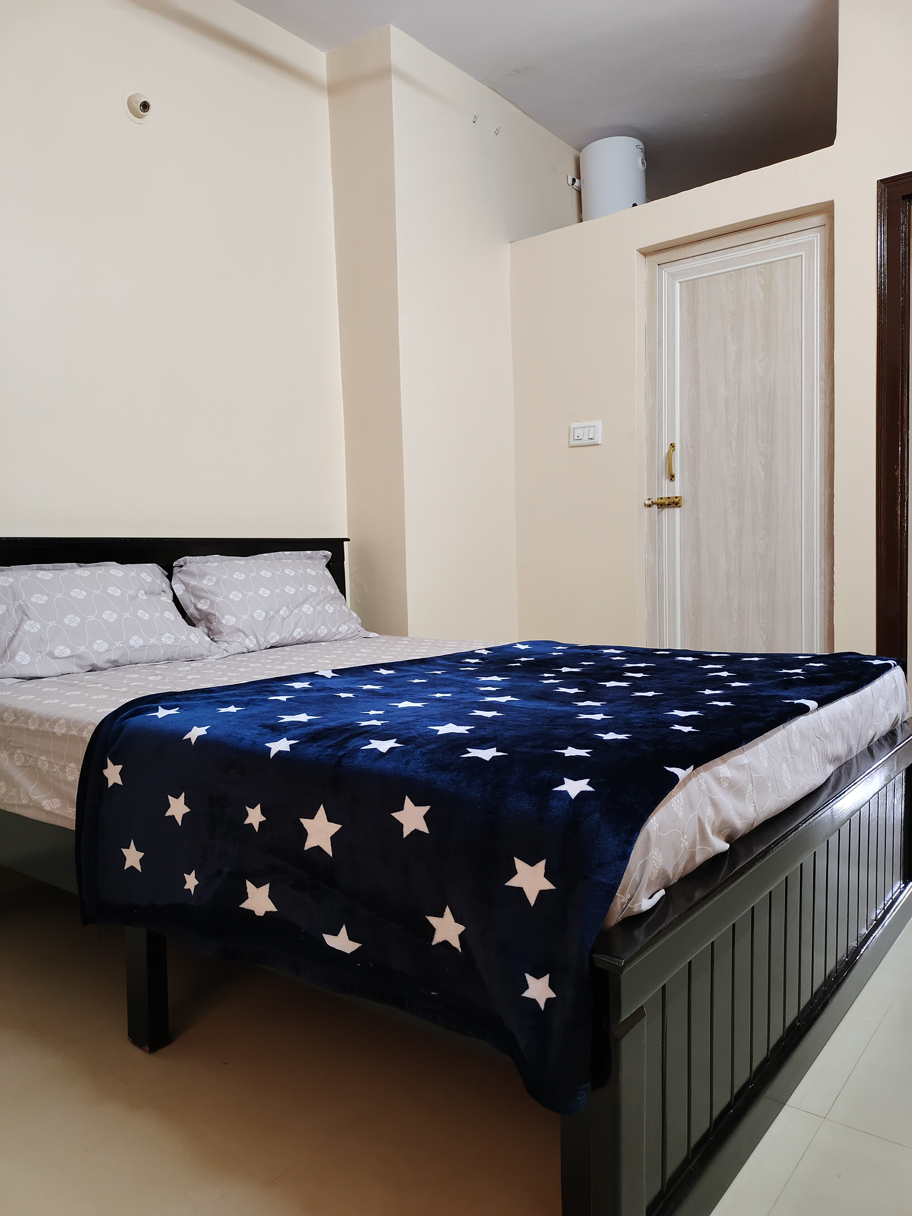 Nova Blue | Home Stay (1 BHK) S - Tap to explore photos