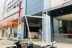 Hotel Seven Steps, Modasa