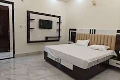 Hotel Dev Shree Dham, Vrindavan