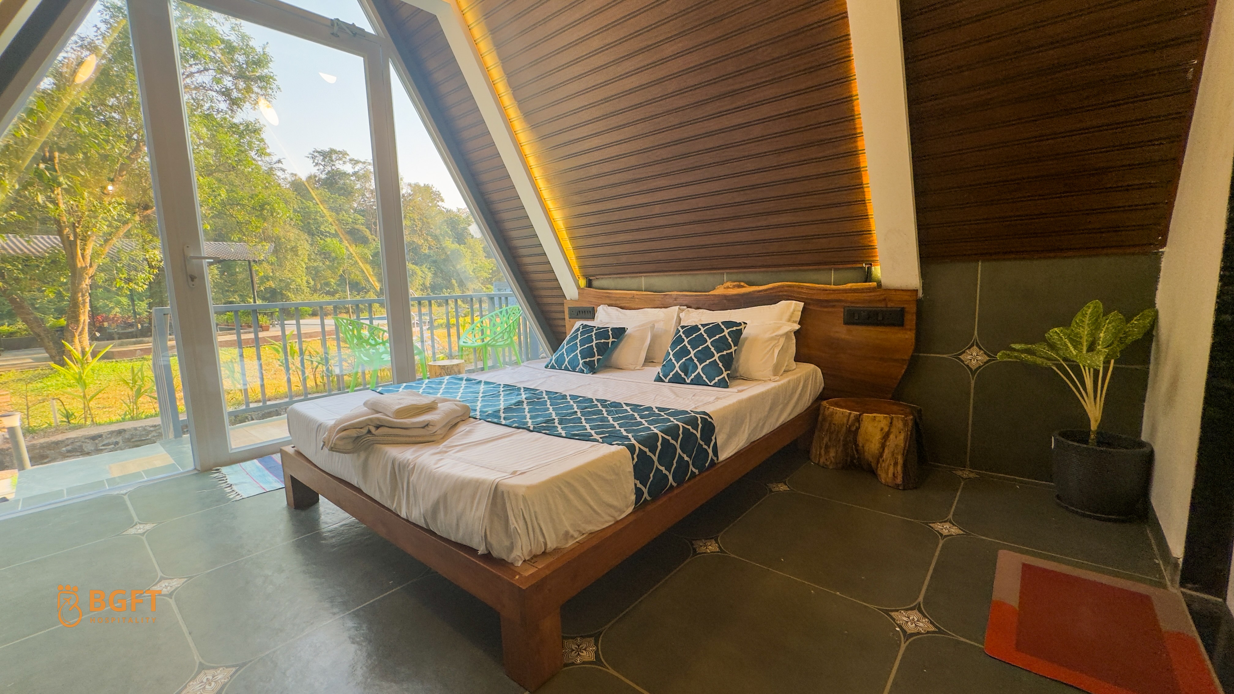 Mountain Woods Farmstay, Khopoli (Pure Veg) 2