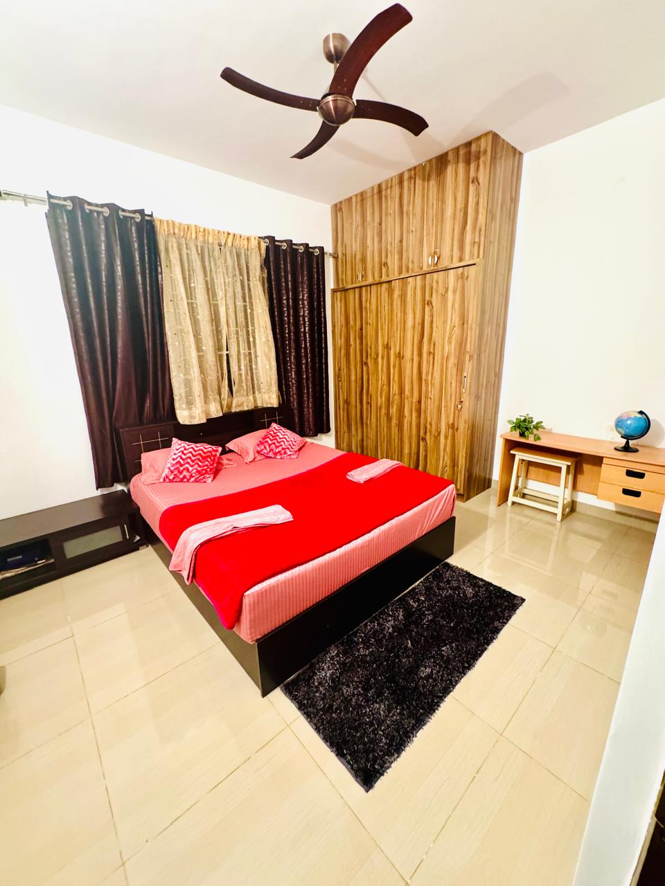 Falcon stay-3 ROOM IN A VILLA - Tap to explore photos
