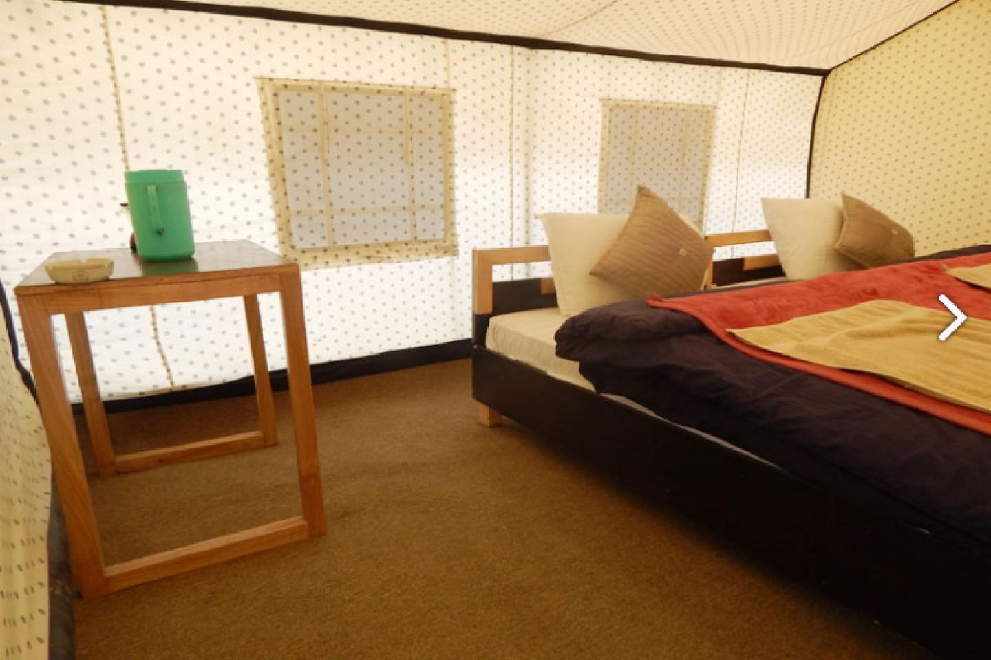 Ladakh Summer Pangong Camp | Deluxe Tents - Tap to explore photos