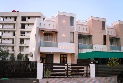 Palm Kothi 3bhk Infinite Happiness