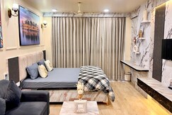 The Pink Peacock Stays, Jaipur