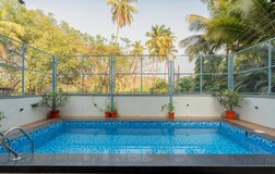 Swimming Pool 1