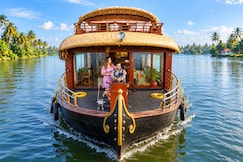 India Vacationz Houseboat, Alleppey