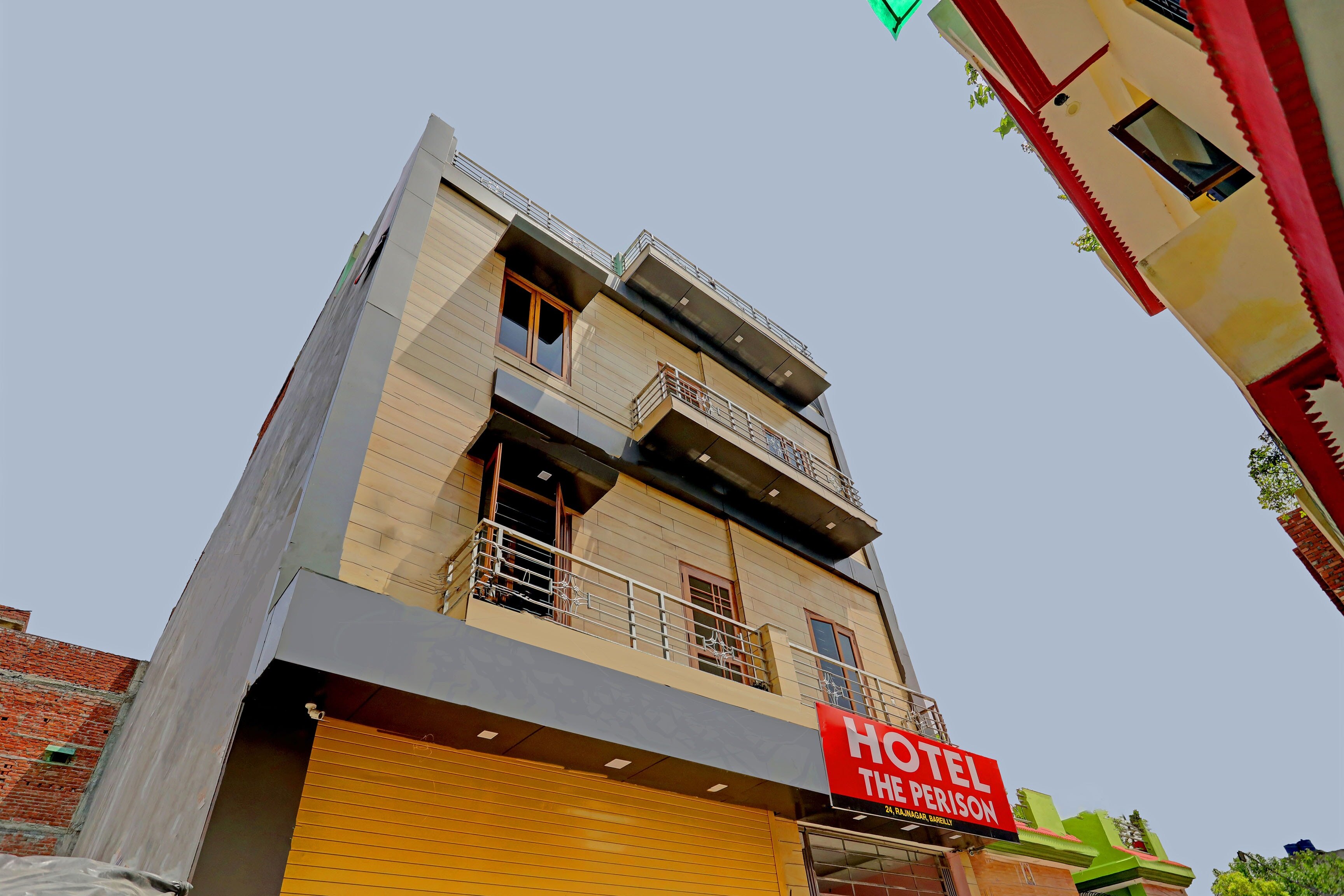 OYO 816887 HOTEL THE PERISON - Tap to explore photos